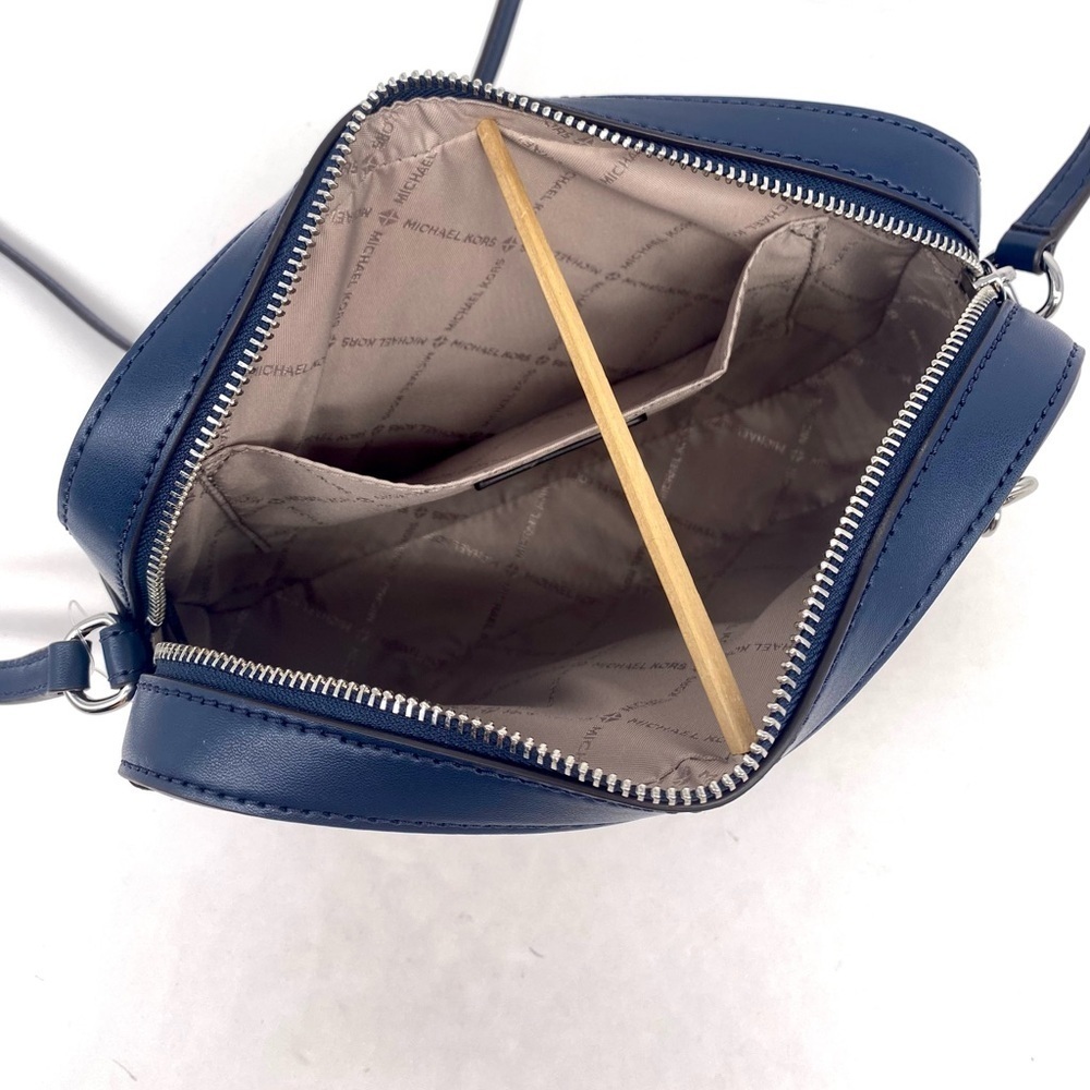 Michael Kors Large EW Zip Chain Crossbody Bag Admiral - Picture 9 of 12